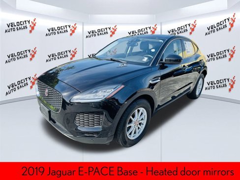 Used 2019 Jaguar E-PACE image 7