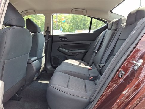 Certified 2024 Nissan Altima 2.5 SV image 19