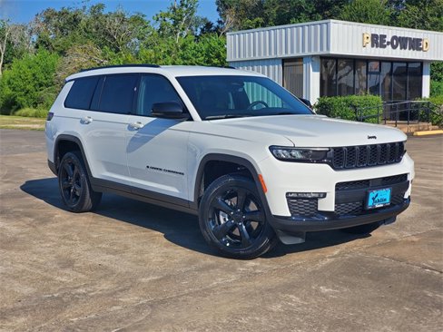 New 2025 Jeep Grand Cherokee L Limited w/ Black Appearance Package image 29