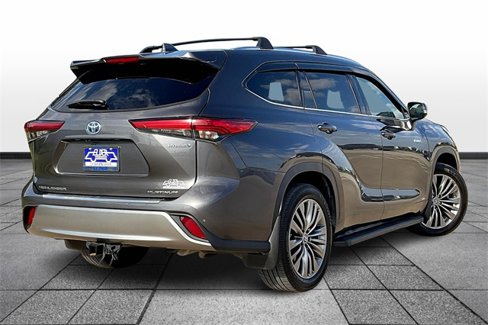 Used 2021 Toyota Highlander Platinum image 13