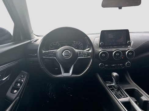 Used 2020 Nissan Sentra SV image 22