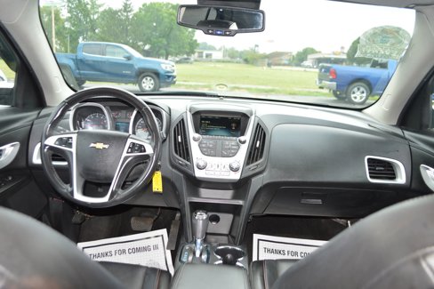 Used 2016 Chevrolet Equinox LTZ w/ Enhanced Convenience Package image 19