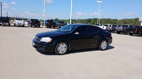 Used 2013 Dodge Avenger SE image 4