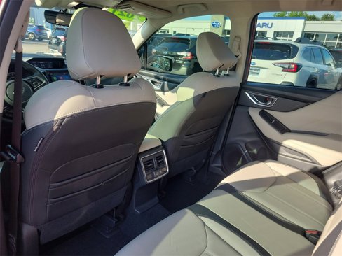 Used 2021 Subaru Forester Limited w/ Popular Package #3 image 11