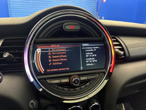 Used 2016 MINI Cooper 4-Door Hardtop image 18