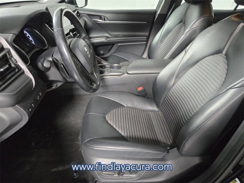 Used 2021 Toyota Camry SE image 10