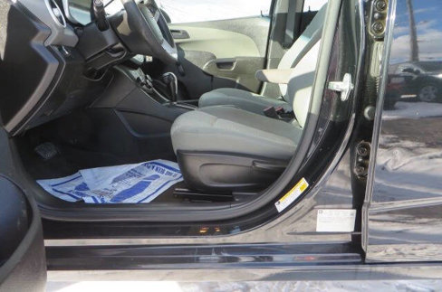Used 2017 Chevrolet Sonic LS image 13