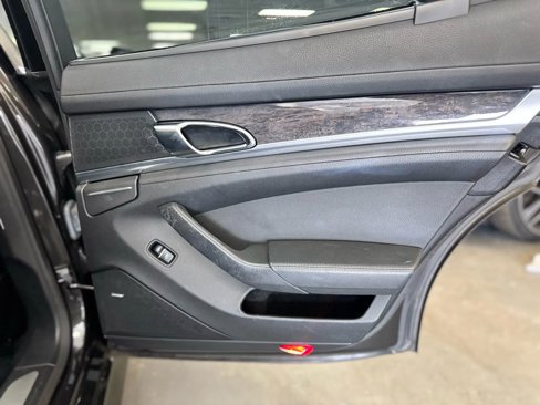 Used 2013 Porsche Panamera S image 20