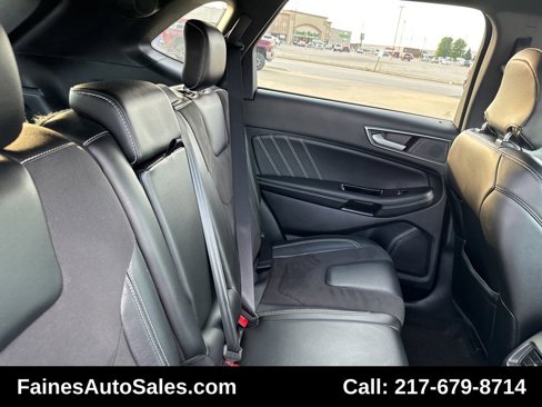 Used 2019 Ford Edge ST image 42