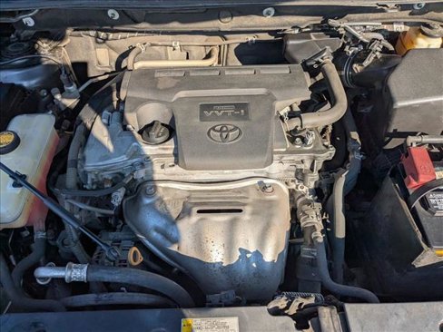 Used 2018 Toyota RAV4 LE image 21