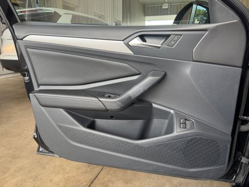 Used 2024 Volkswagen Jetta S image 20