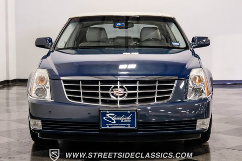 Used 2008 Cadillac DTS Luxury III image 17