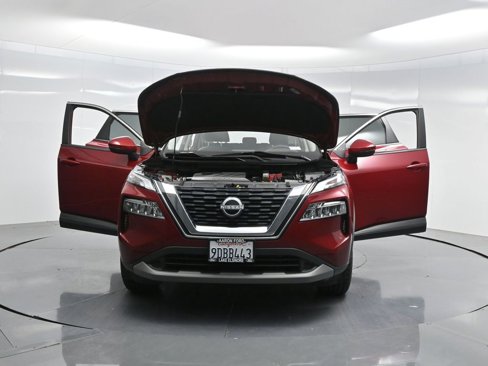 Used 2022 Nissan Rogue SV image 40
