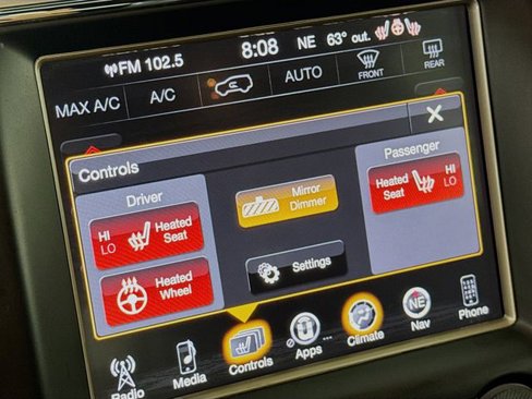 Used 2016 Jeep Grand Cherokee Limited image 23
