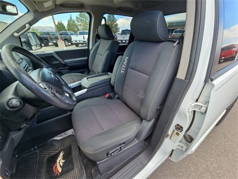 Used 2014 Nissan Titan PRO-4X image 14