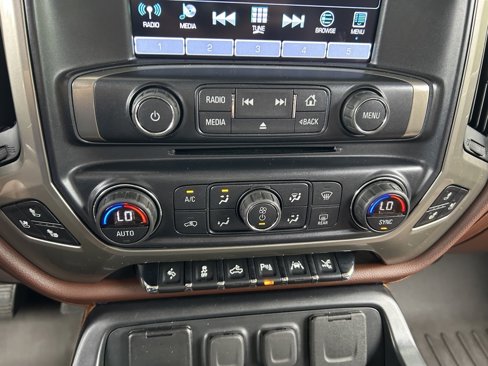 Used 2018 Chevrolet Silverado 1500 High Country image 29