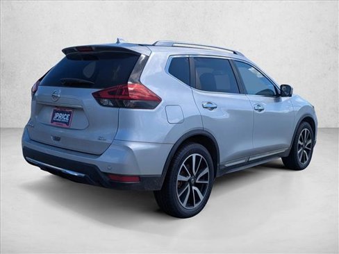 Used 2020 Nissan Rogue SL image 5
