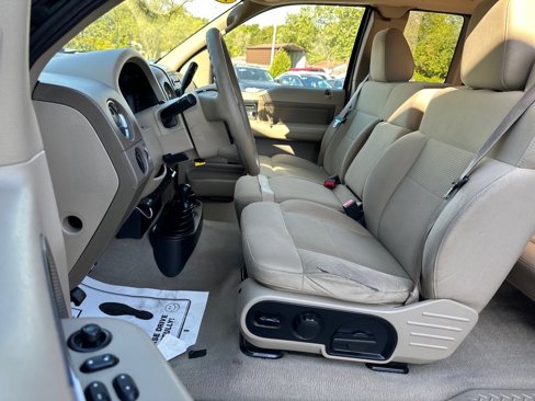 Used 2007 Ford F150 XLT image 24