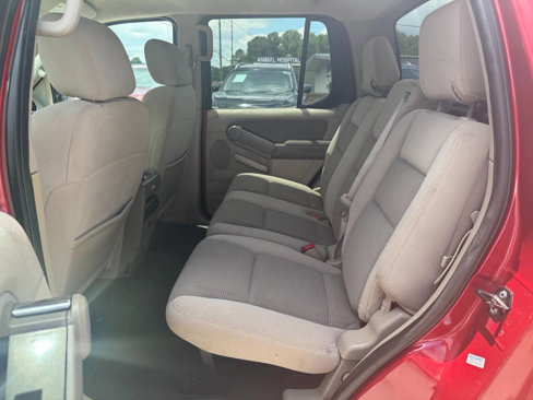 Used 2007 Ford Explorer Sport Trac XLT image 10