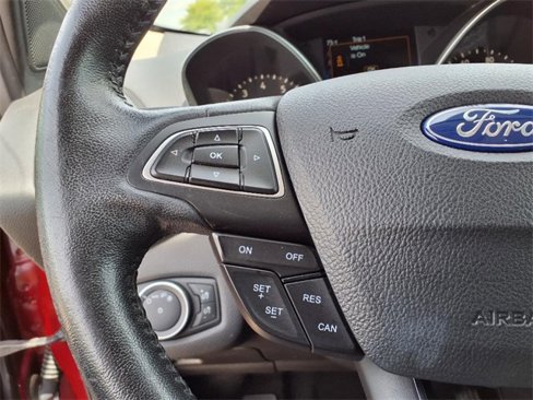 Used 2019 Ford Escape SEL image 15