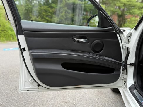 Used 2011 BMW M3 Sedan image 13