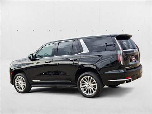 Certified 2024 Cadillac Escalade Premium Luxury image 8