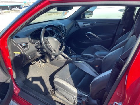Used 2016 Hyundai Veloster Turbo image 8
