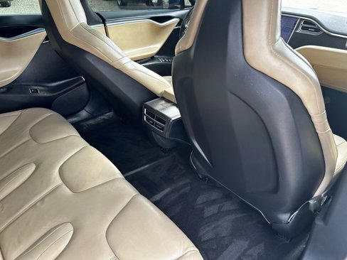 Used 2016 Tesla Model S P90D image 22