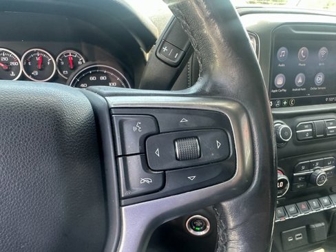 Used 2020 Chevrolet Silverado 1500 LT w/ Convenience Package image 27