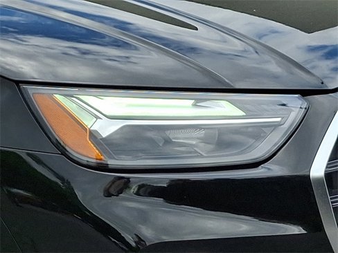 Certified 2023 Audi Q5 2.0T Premium w/ Convenience Package image 9