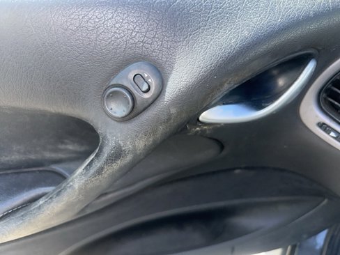 Used 2005 Pontiac GTO image 9