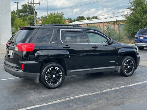 Used 2017 GMC Terrain SLT w/ Open Road Package image 3