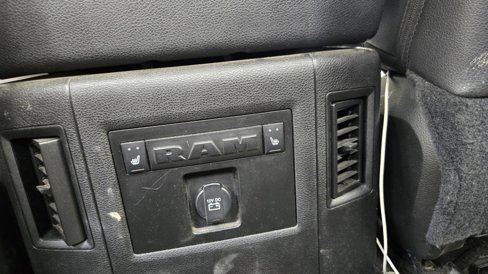 Used 2018 RAM 3500 Laramie image 20