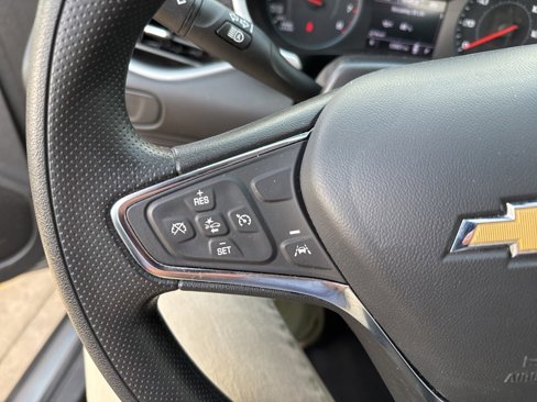 Used 2023 Chevrolet Malibu LT image 13