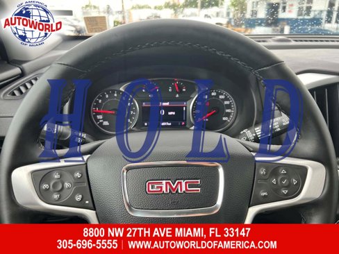 Used 2023 GMC Terrain SLT image 28