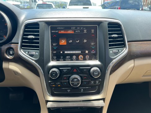 Used 2015 Jeep Grand Cherokee Laredo w/ Quick Order Package 23E image 25