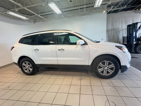 Used 2017 Chevrolet Traverse LT image 5