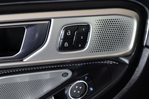 Used 2020 Ford Explorer ST w/ Premium Technology Package image 24