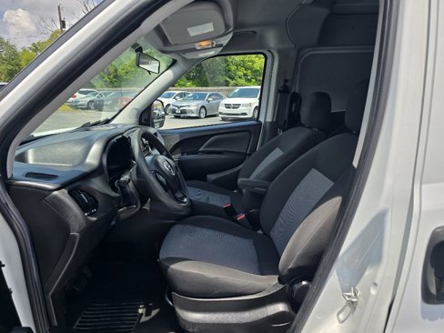 Used 2019 RAM ProMaster City Tradesman image 10