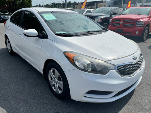 Used 2016 Kia Forte LX image 3