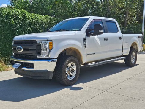 Used 2017 Ford F250 XL w/ Power Equipment Group image 2