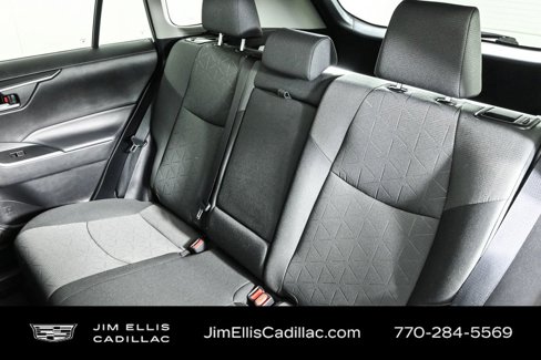 Used 2022 Toyota RAV4 XLE image 17