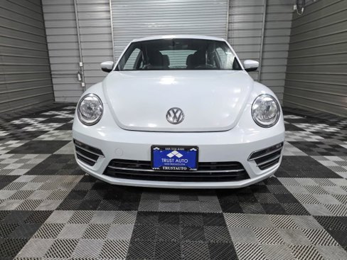 Used 2017 Volkswagen Beetle 1.8T SE image 3