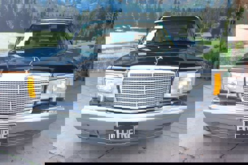 Used 1988 Mercedes-Benz 300 SEL image 2