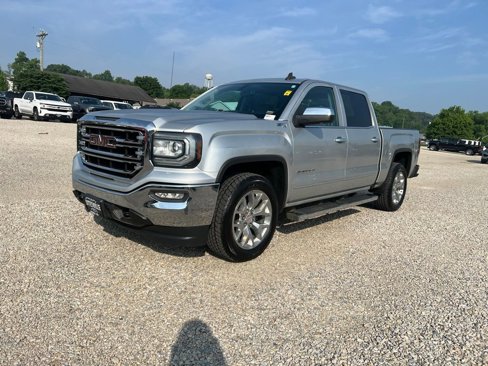 Used 2018 GMC Sierra 1500 SLT w/ SLT Premium Package image 4