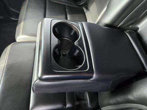 Used 2023 Ford Explorer XLT w/ Equipment Group 202A image 27