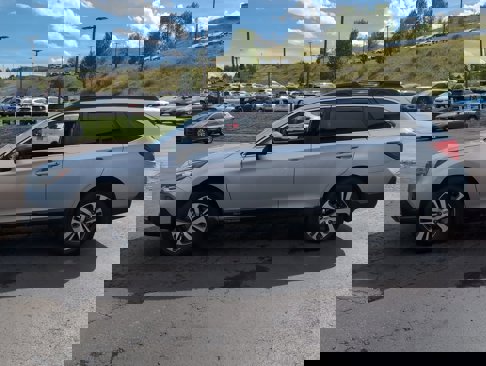 Used 2019 Subaru Outback 2.5i Limited image 4