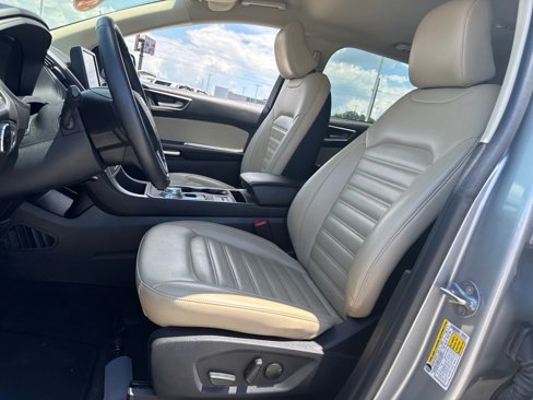 Used 2024 Ford Edge SEL image 18