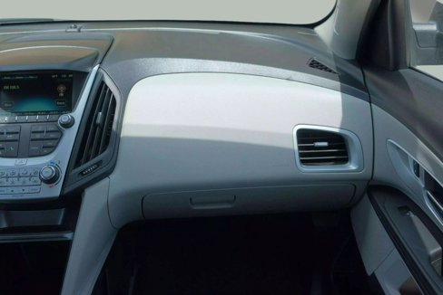 Used 2017 Chevrolet Equinox LS image 23