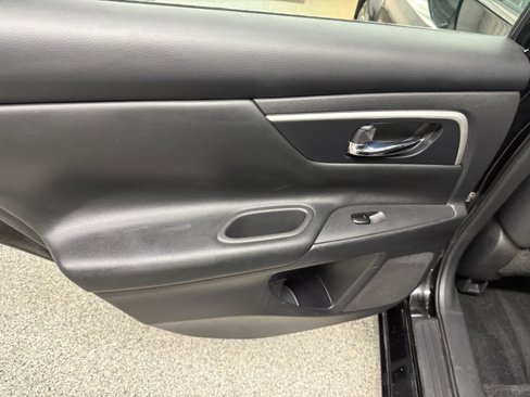 Used 2018 Nissan Altima 2.5 SV image 24